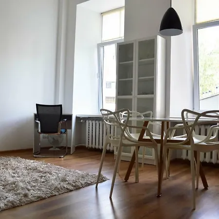 Centre Kreutzwaldi Apartment, Free Parking Appartamento *