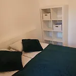 Centre Kreutzwaldi Apartment, Free Parking شقة *