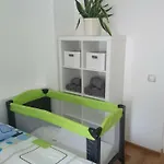 شقة Centre Kreutzwaldi Apartment, Free Parking تالين