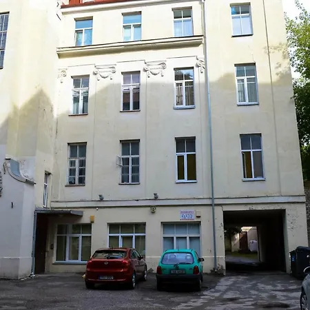 Daire Centre Kreutzwaldi Apartment, Free Parking Tallinn